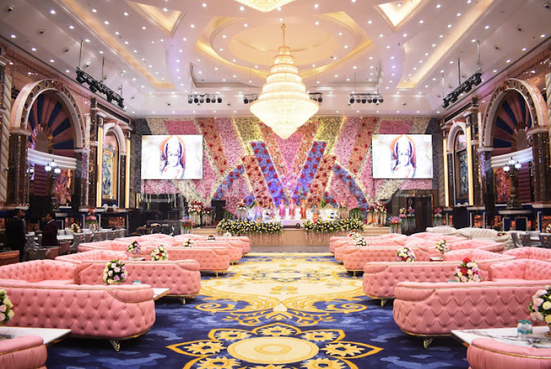 Engagement Venue in The Roman Palace Banquet Sector 122 Noida