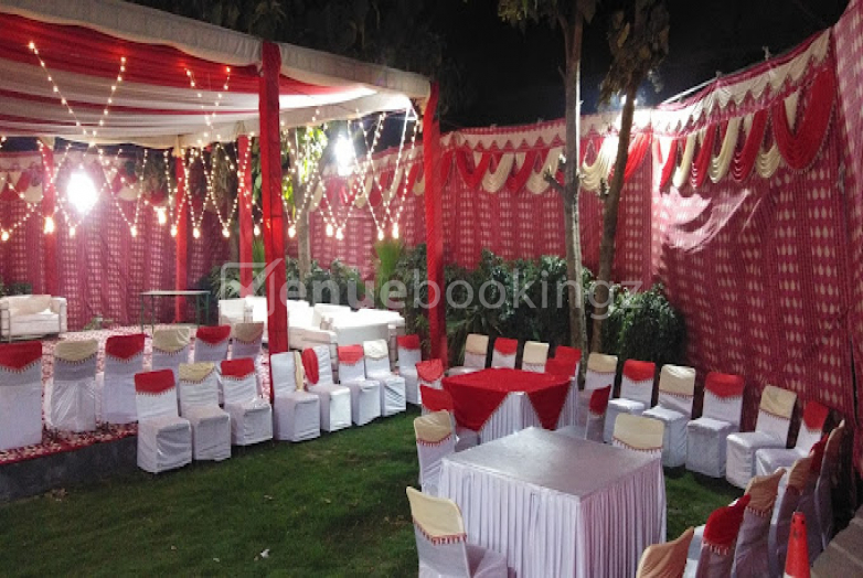 Food Plaza Restaurant And Party Lawn,Noida