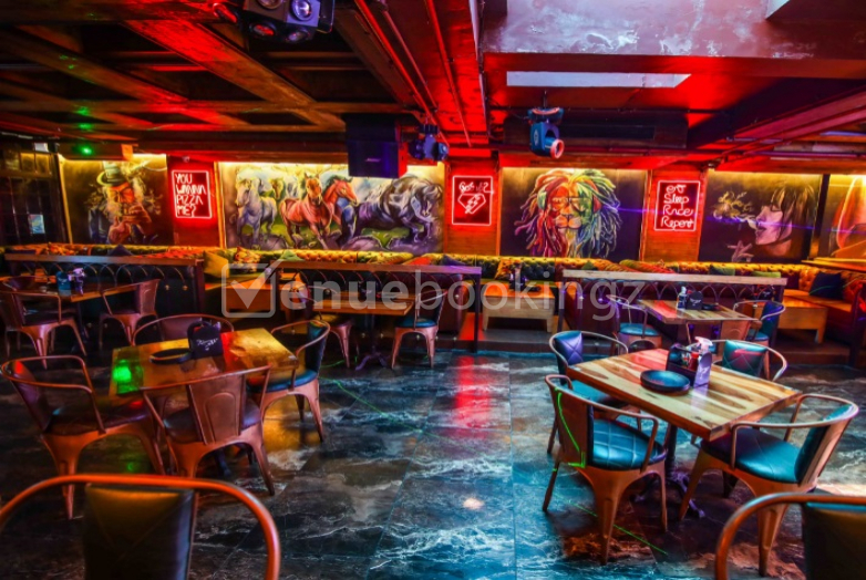 Rooftop Venue in The Race Lounge And Bar Rajouri Garden Delhi NCR
