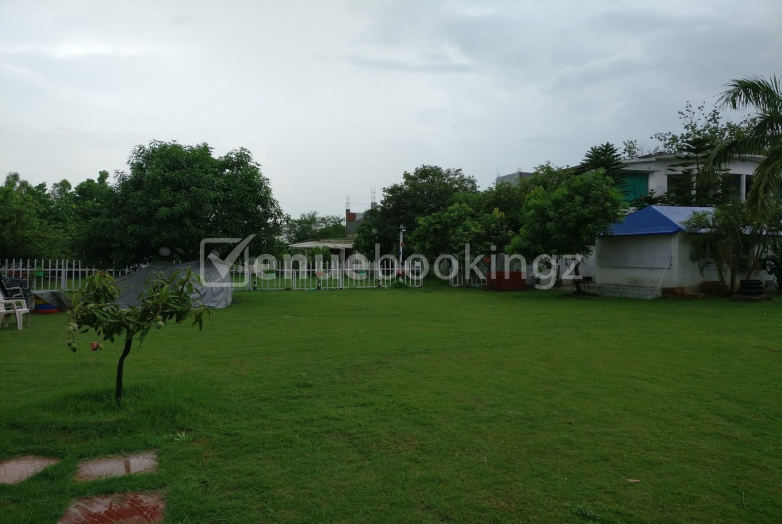 Banquet Halls  in Palm Garden Restaurant & Party Lawn Knowledge Park 3 Noida