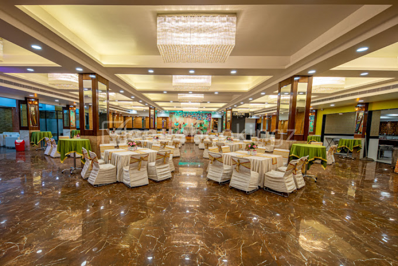 Banquet Halls  in Sun Park Hotel & Banquet Zirakpur Chandigarh