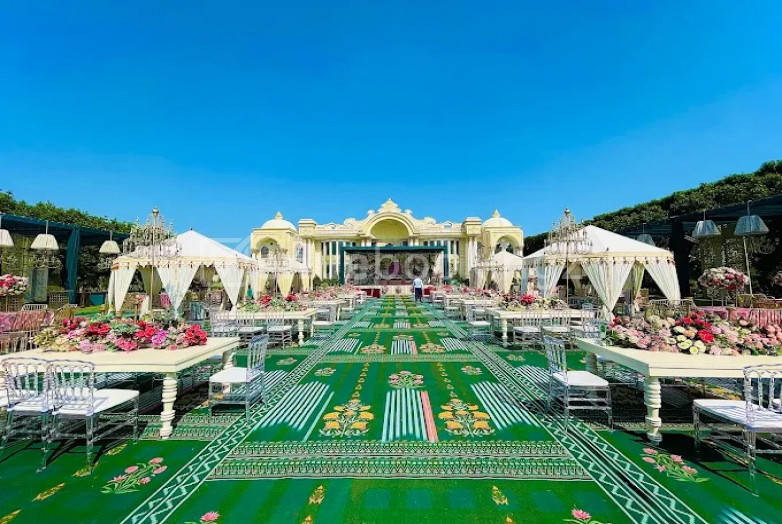 The Golden Crown Resort,Chandigarh